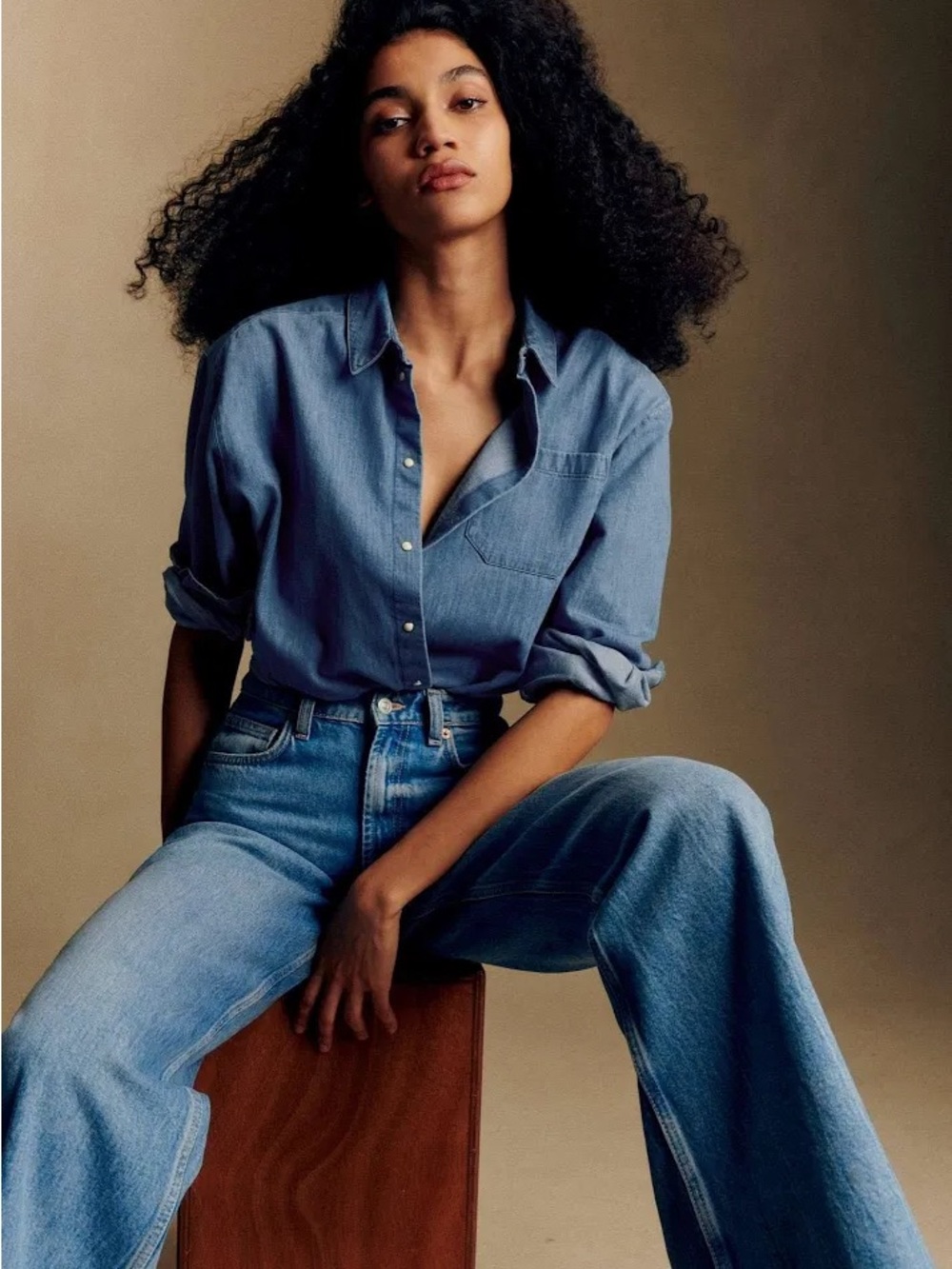 Sezane Max shirt in deep blue chambray